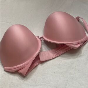 Victoria's Secret Light Pink Bra